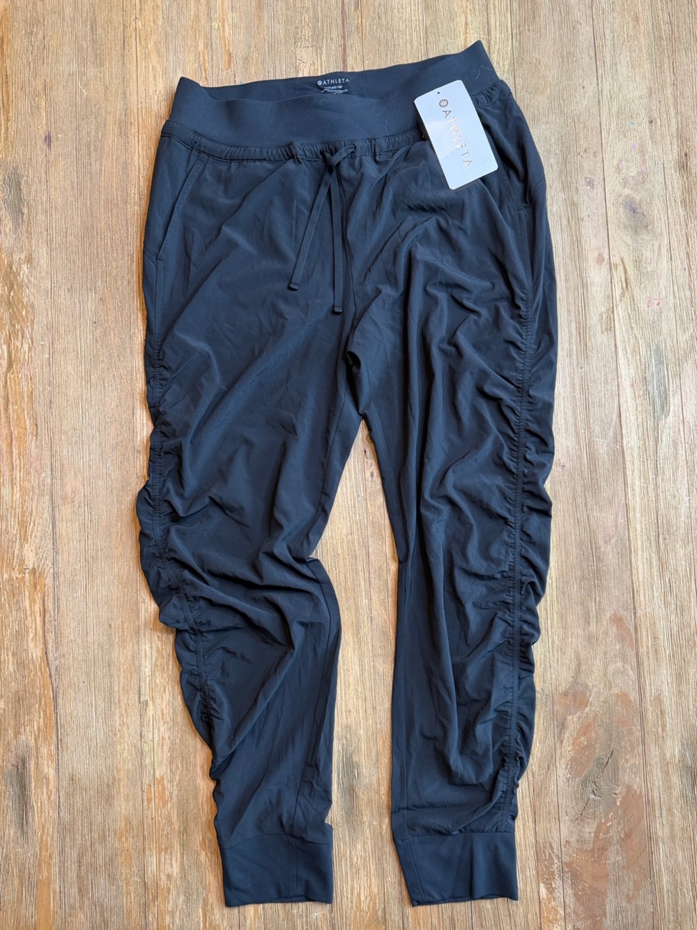 Athleta Women’s Black Ruched Side Joggers Size 6